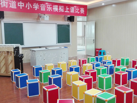 <a href='http://www.taiwanquinoa.com/chanpin/58-1.html' target='1' style='font-size:18px; font-weight:bold; color:#000000;'>音樂功能室</a>